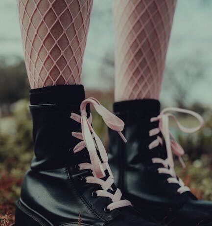 Kunt u aangeven wat de meest populaire stijlen zijn met betrekking tot dames schoenen met hartjes?