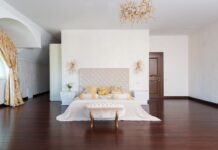 Hoeveel betaalt een gemiddeld gezin om te wonen in dubai per maand / jaar?