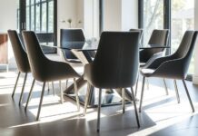 De perfecte grijze eetkamerstoelen voor jouw interieurstijl